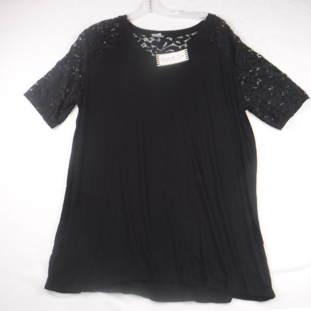 Heimish USA Womens 2XL Black Lace Sleeve V-Neck Top Stretch Casual Comfort NWT